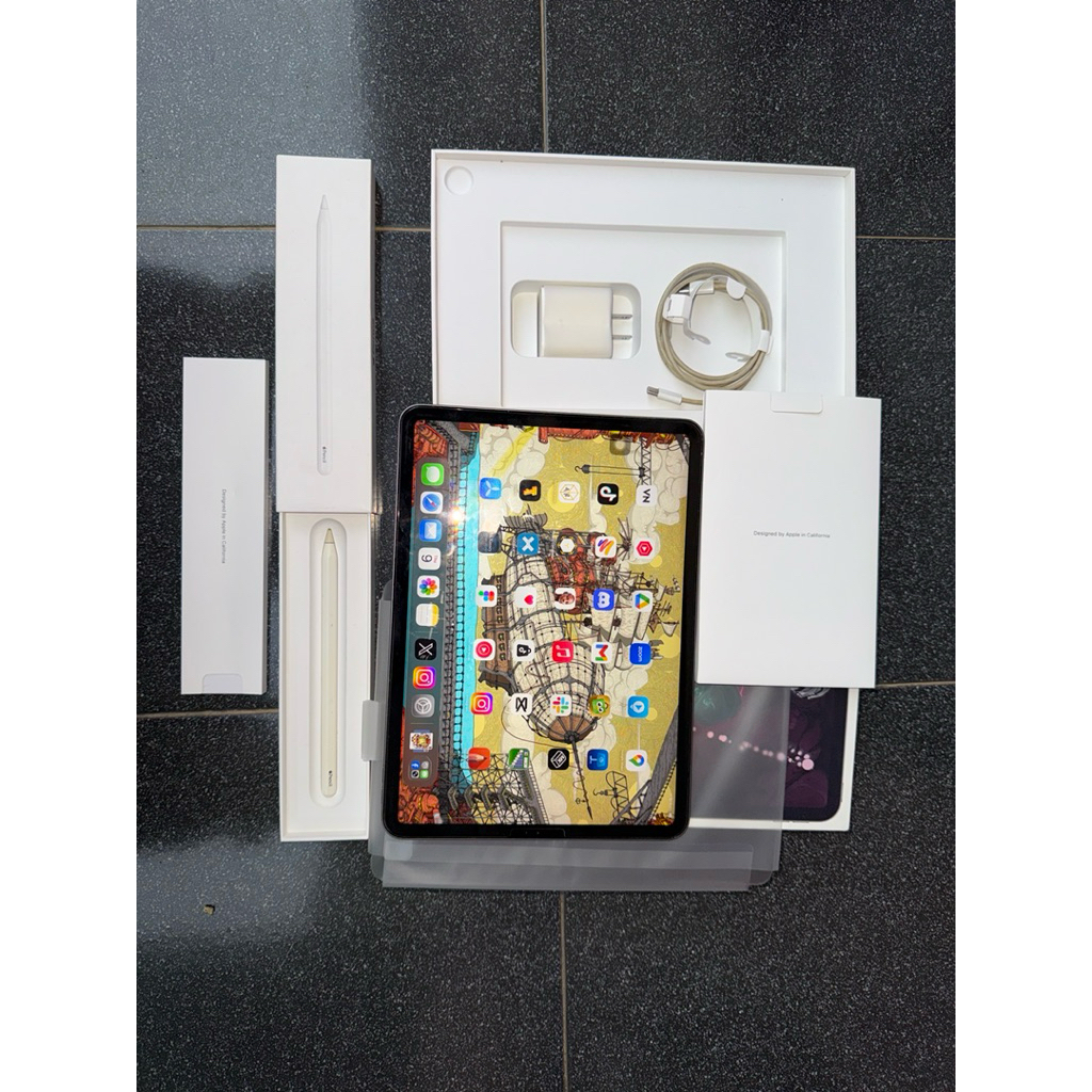 iPad Pro 2018 11 inch 256 GB WIFI ONLY Apple Pencil GEN 2