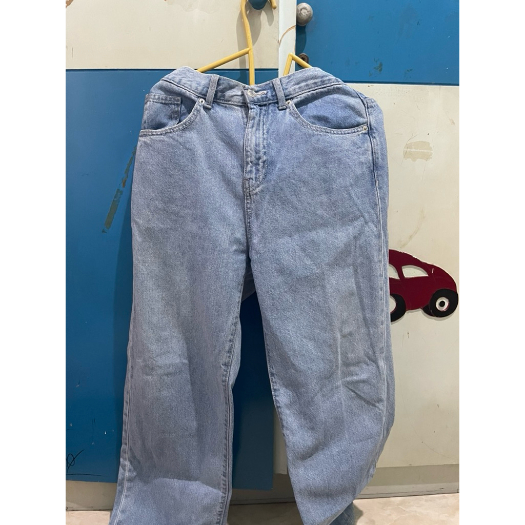 Jeans 8 second