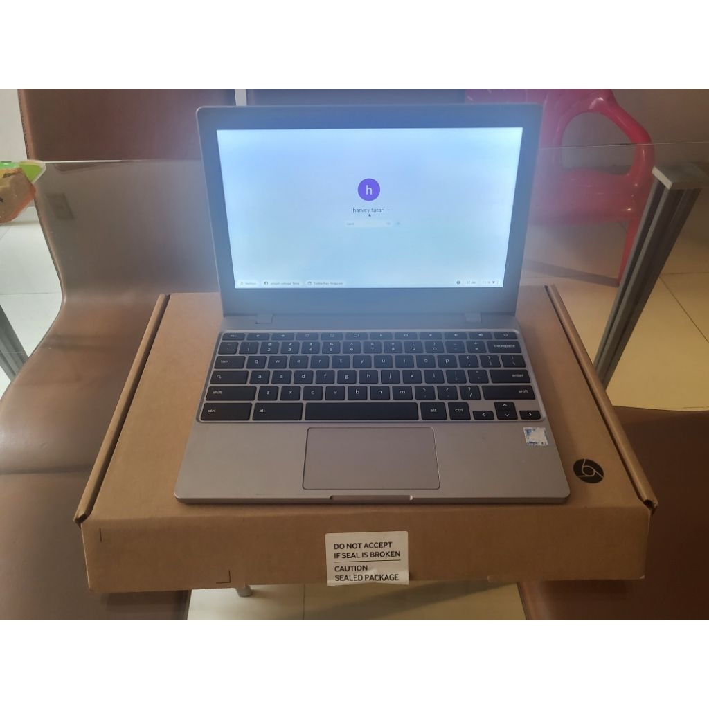 seken laptop samsung chromebook platinum 4 os android ex garansi SEIN