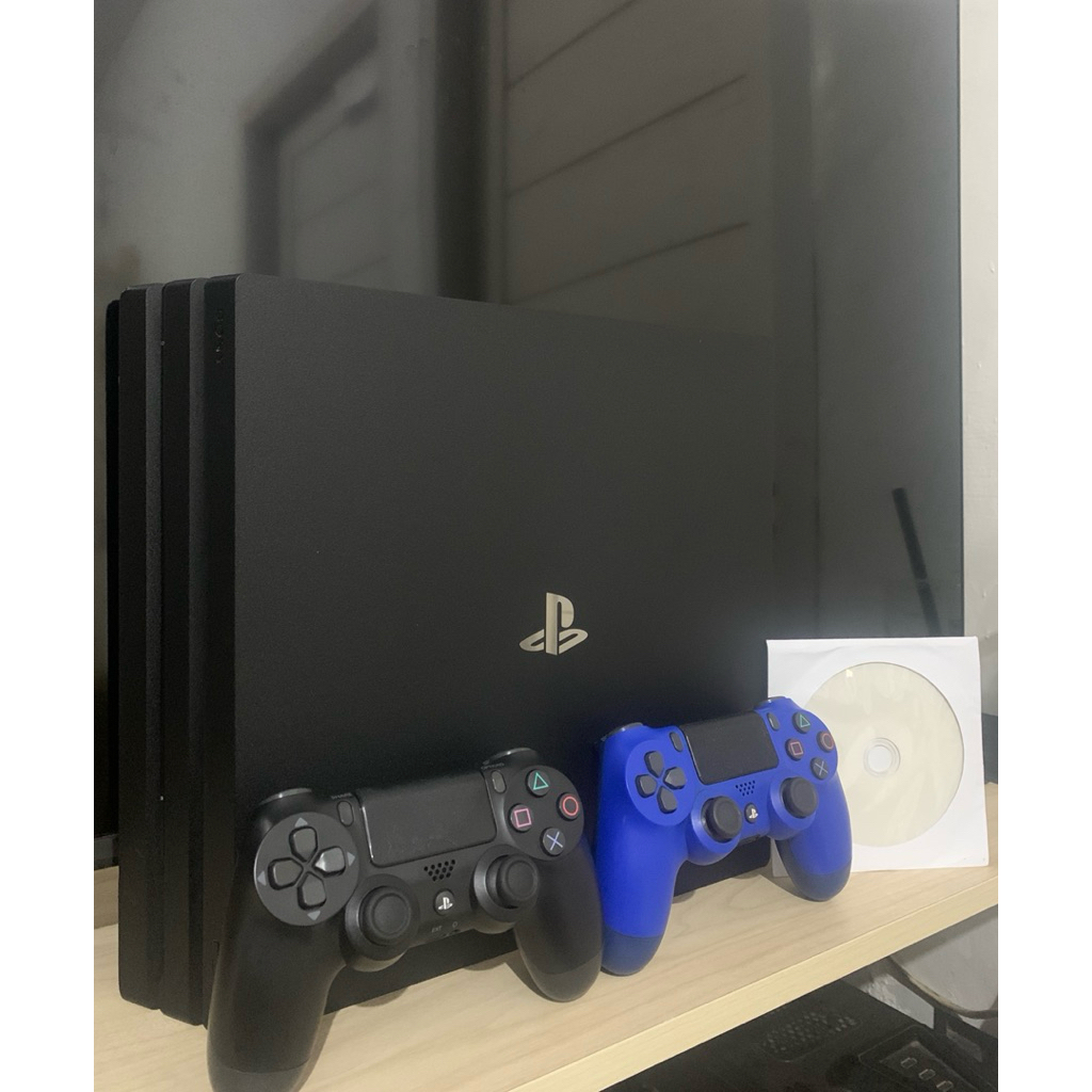 PS4 PRO HEN 1TB SEGEL VOID 4K MULUS FULLGAME