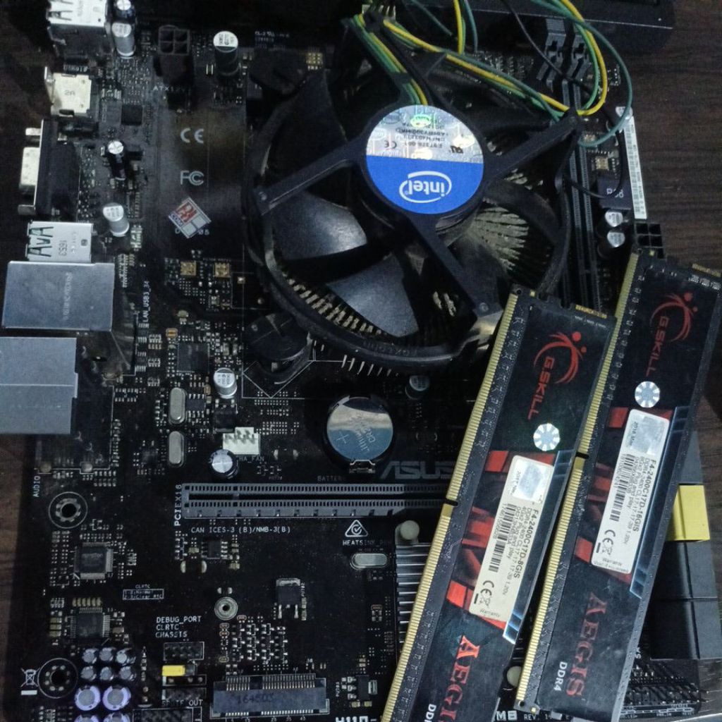 H110+I3 6100+RAM 8GB 4*2
