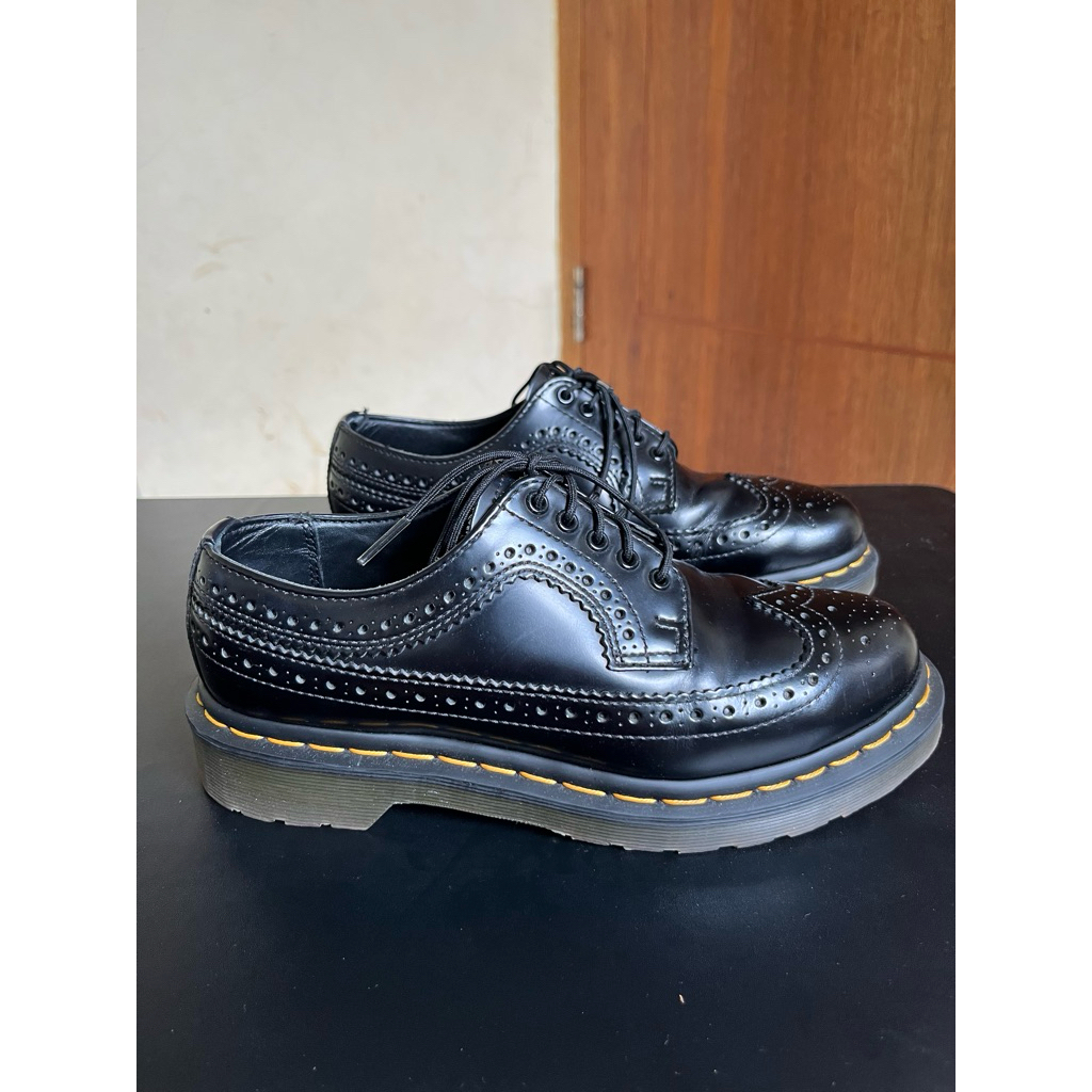 Preloved Ori 100% Dr. Martens Brogue YS Black smooth