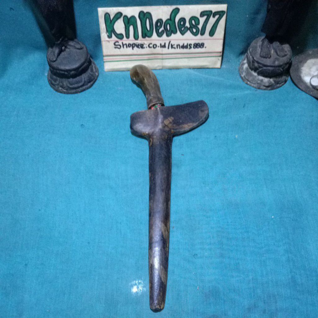 keris  sepuh ageman naga kikik Luk 9 cirebon