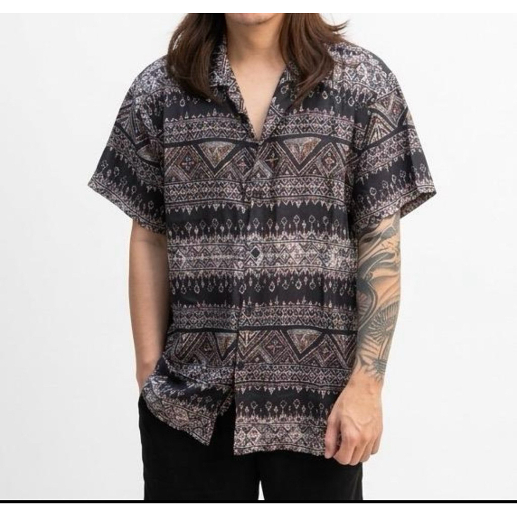 NRKY kemeja batik tribal Borneo lengan pendek bahan adem