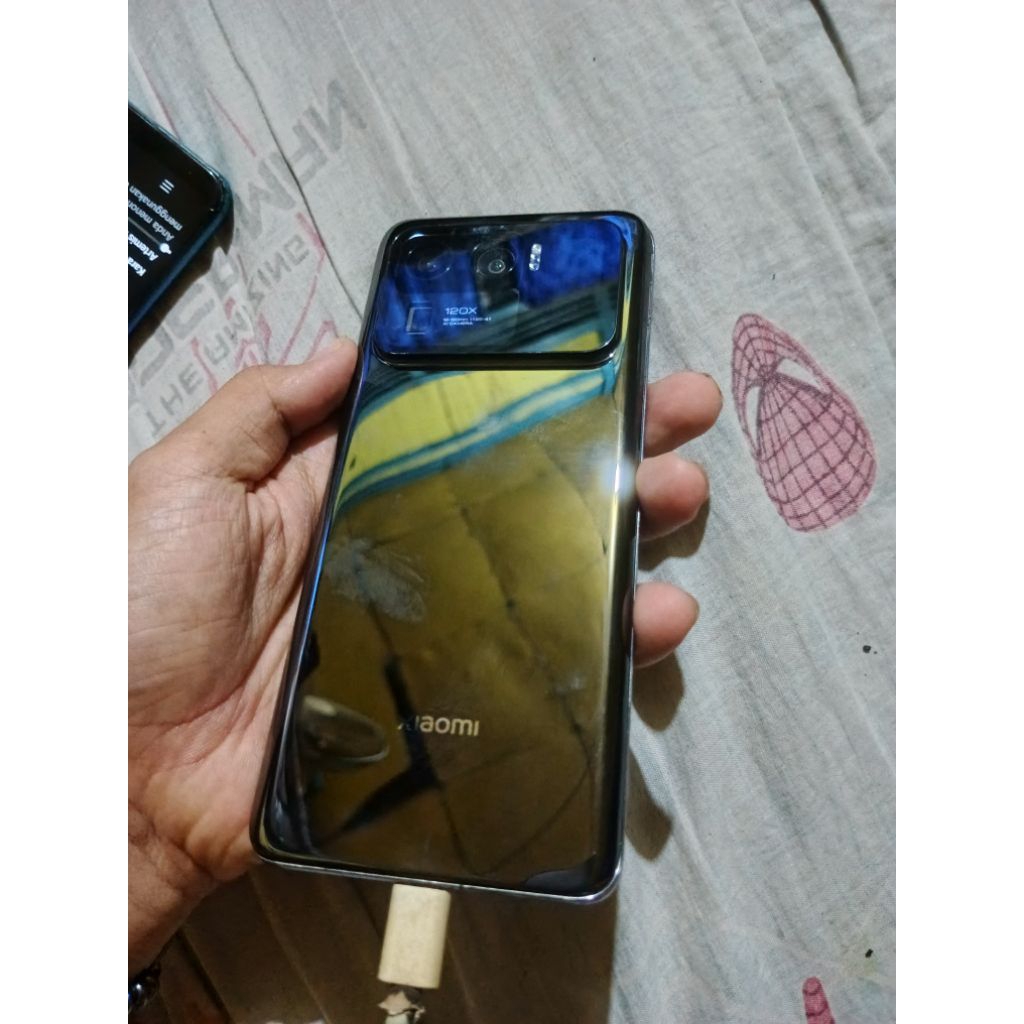 Xiaomi Mi 11 ultra mentok logo