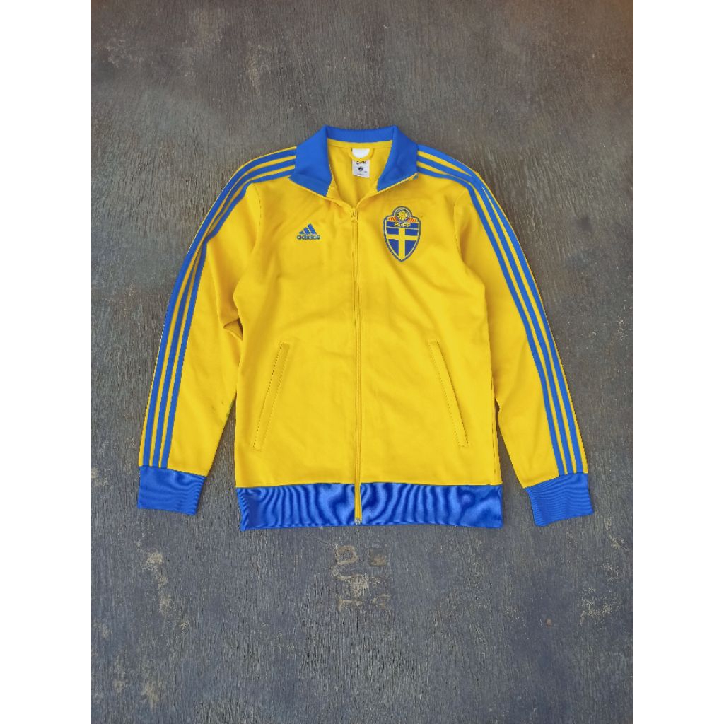 tracktop Adidas Swedia