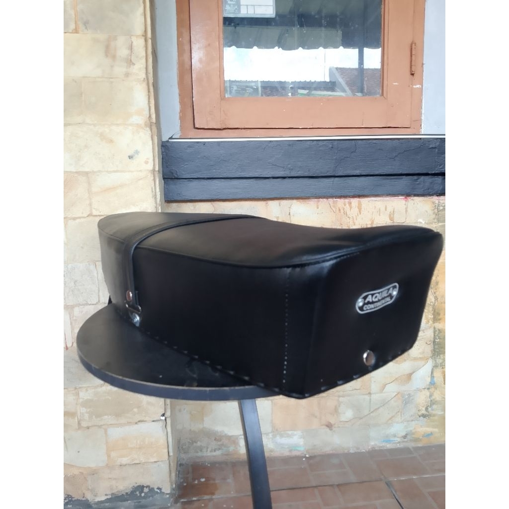 jok vespa panjang Aquila Continental hitam polos
