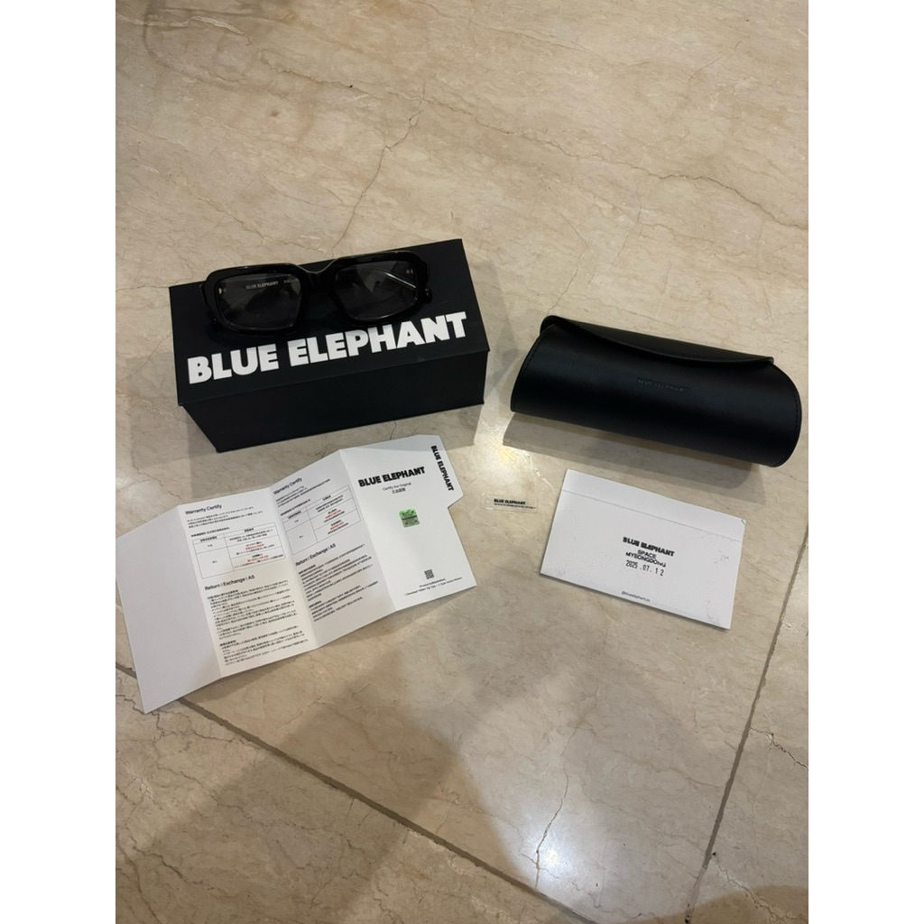 BLUE ELEPHANT KOREA GLASSES