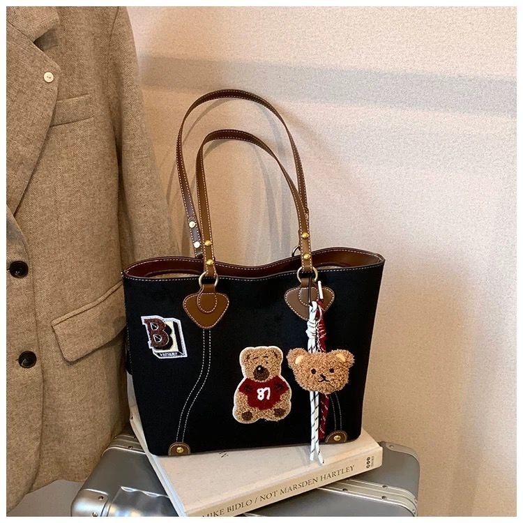 Tas Wanita Totebag Motif Bear Include Gantungan Bear Brand KOSK SBC872