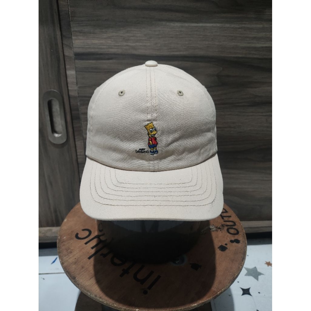 The Simpsons topi the Simpsons official tag embos
