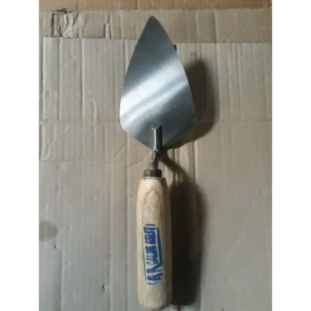 Cetok bangunan galur asli ukuran kecil.