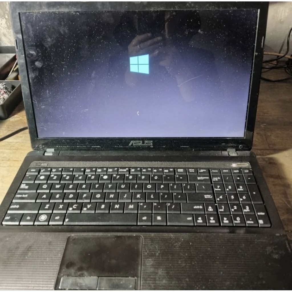 Laptop Asus K53 atau K53TK Processor AMD A6-3420M Dual VGA AMD Radeon HD 6520G