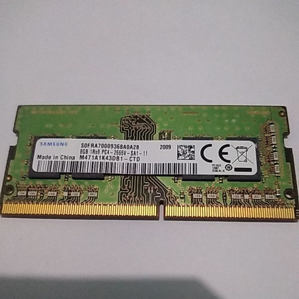 RAM DDR4  8GB 2666Mhz merek samsung (sodim)