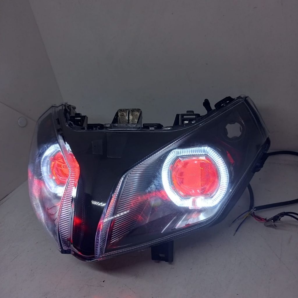Reflektor lampu depan Vario Tecno110 karbu proji daymaker