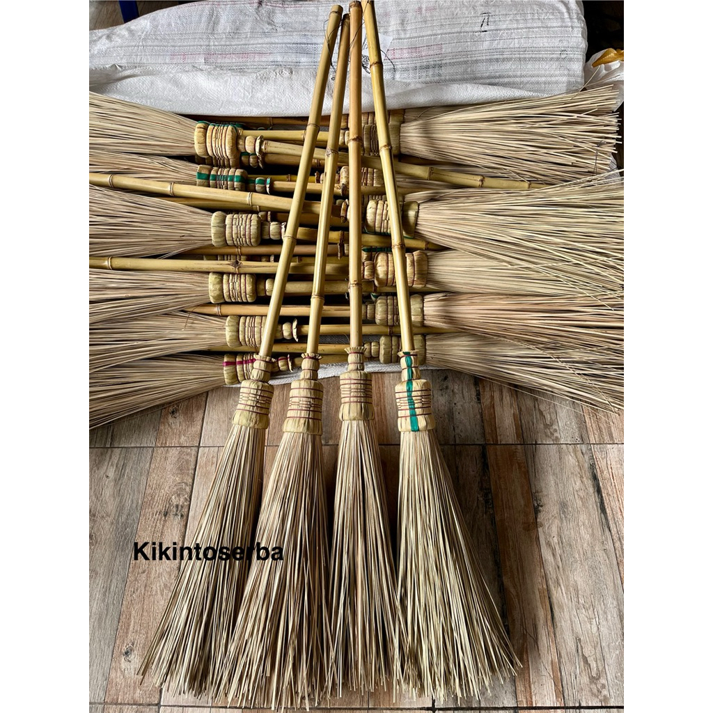 sapu taman sapu lidi sapu gagang panjang