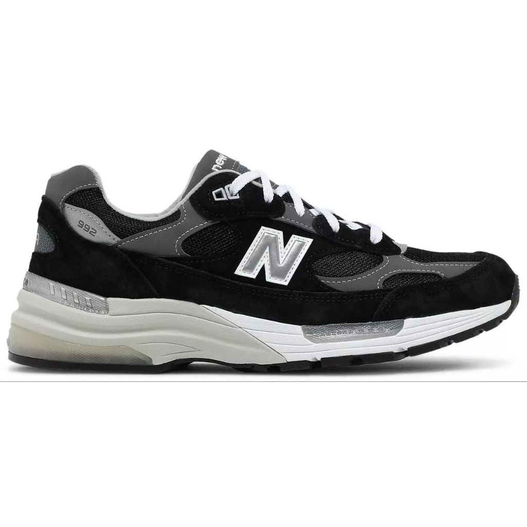 Sepatu Sneakers NB 992 Black