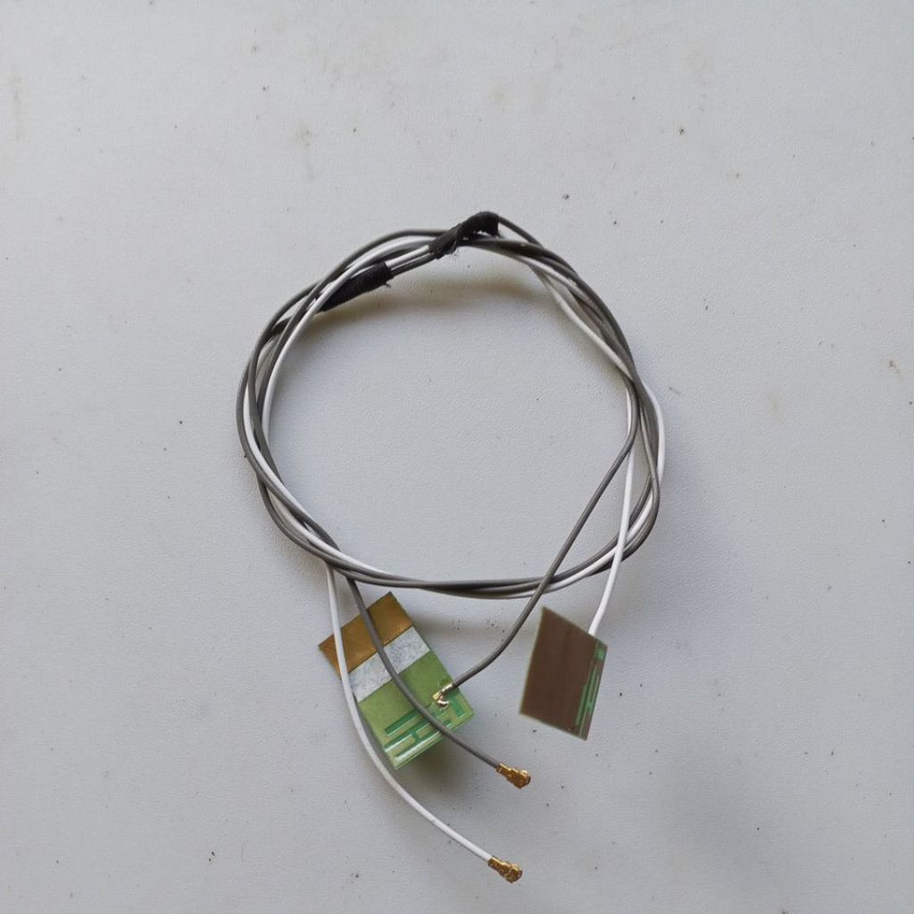 Kabel Antena Wifi LAPTOP SAMSUNG 275E