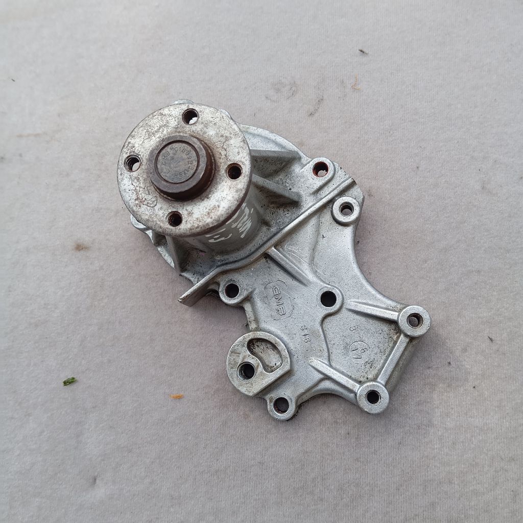 Waterpump suzuki esteem 1.3