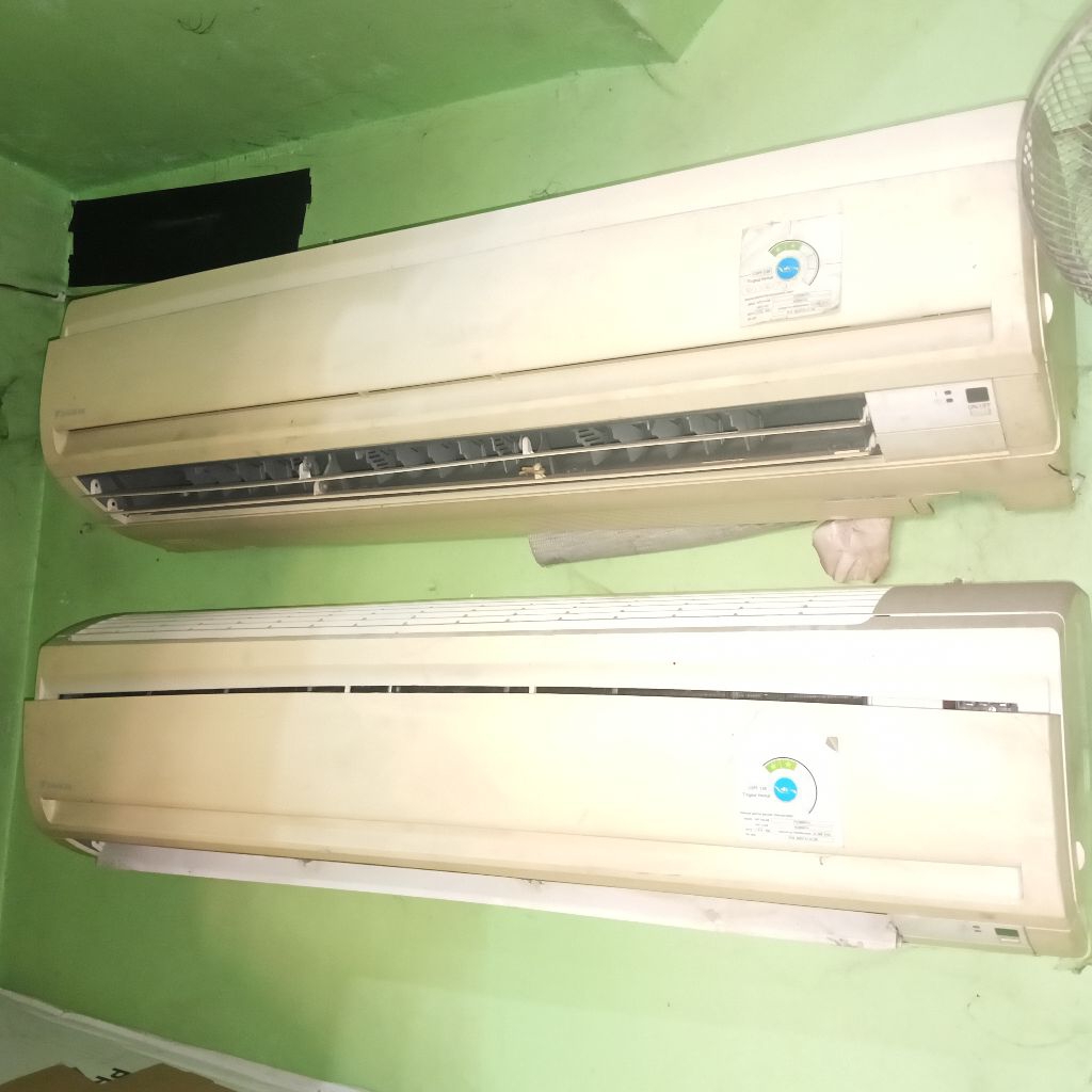 indoor AC split second Daikin Thailand 2pk