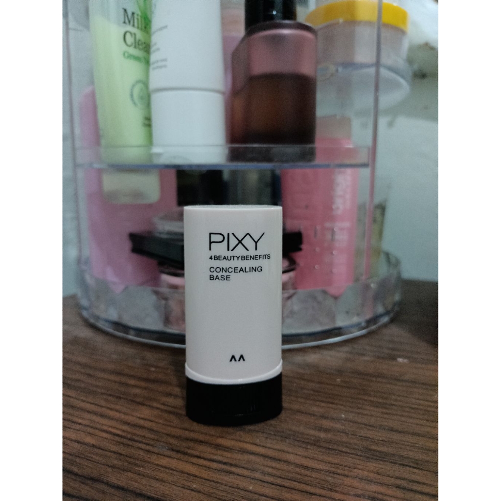 Preloved bundling Pixy concealing base 101c, BB cream pixy 01 ochre