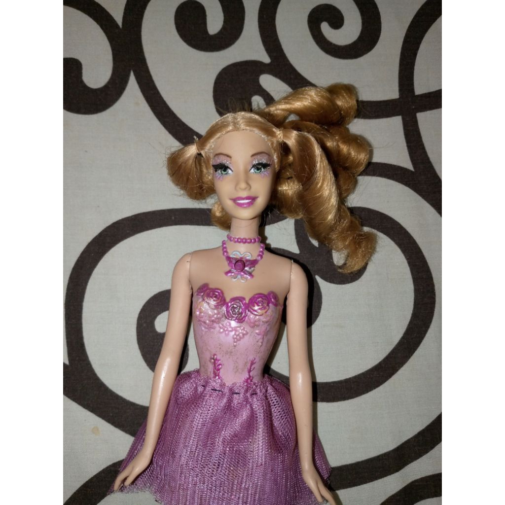 barbie elina second bekas Preloved