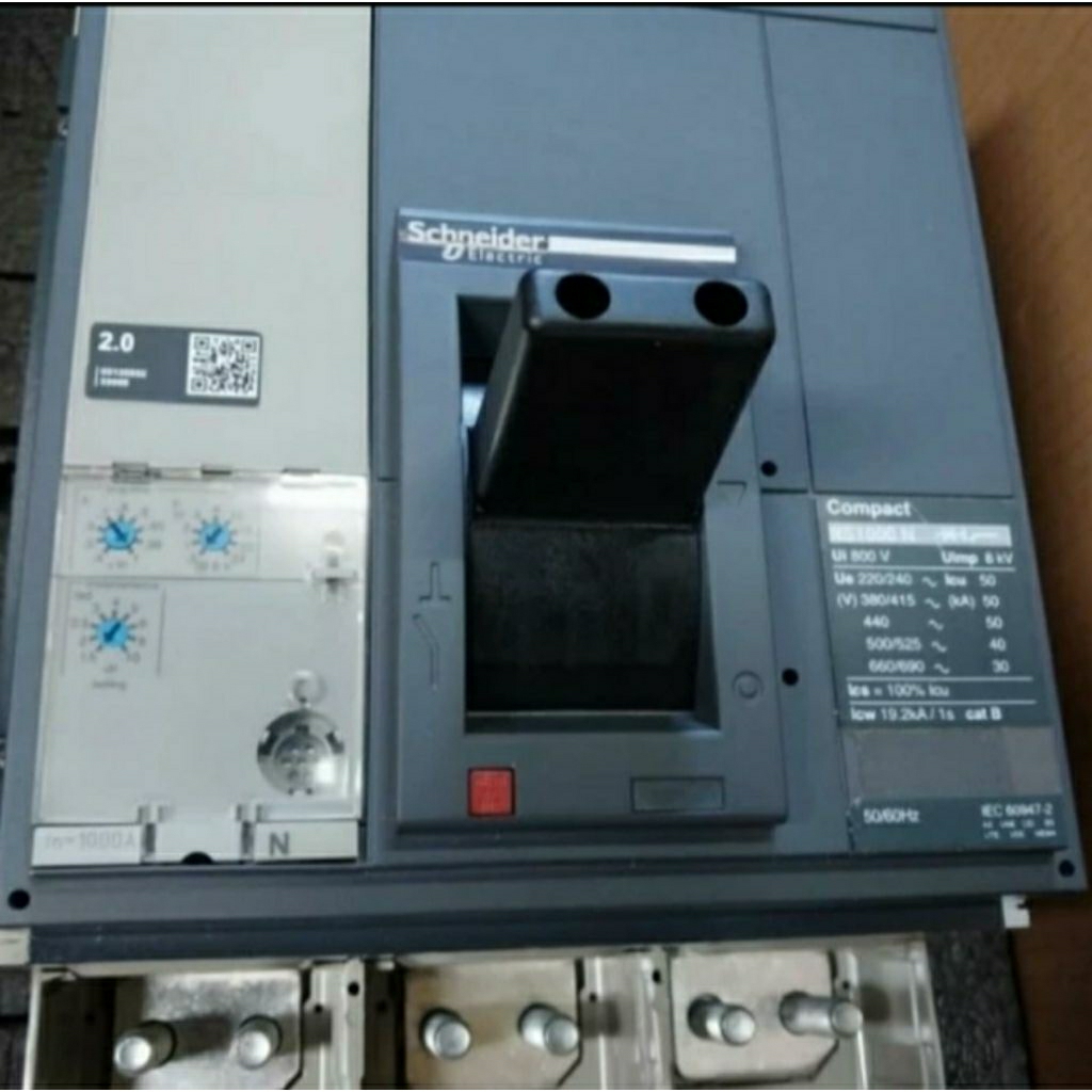 MCCB NS1000A1000N 3P SCHNEIDER