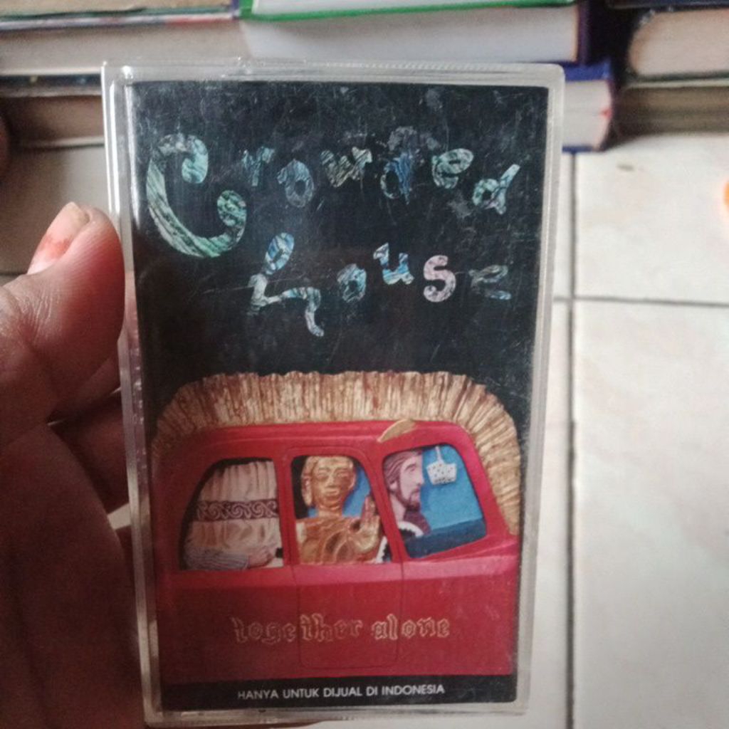kaset pita crowded house together alone