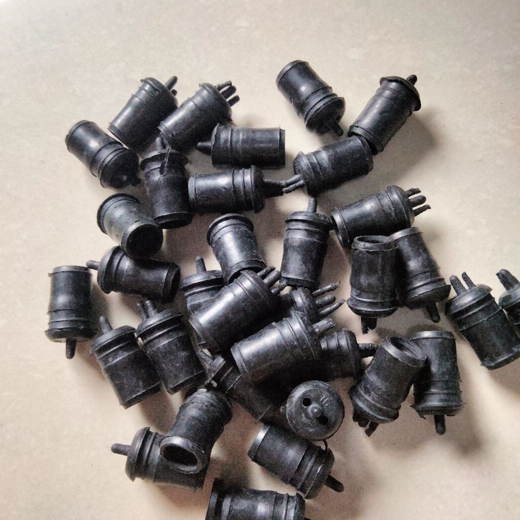 karet cop lampu spido / fitting lampu spedometer / fiting soket socket lampu spedo universal semua m