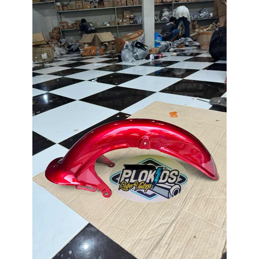 SPAKBOR DEPAN C70 MERAH MAROON