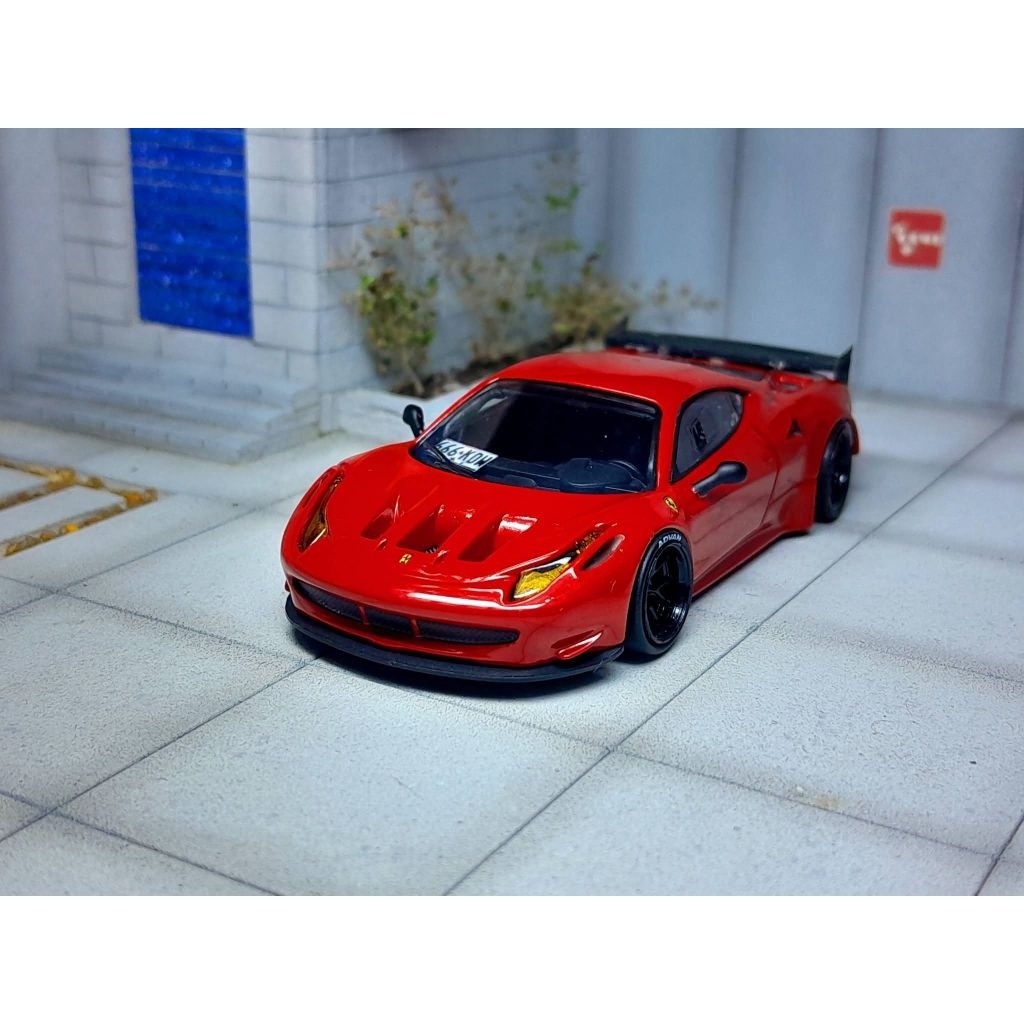 Kyosho Ferrari 458 GT2 Italia