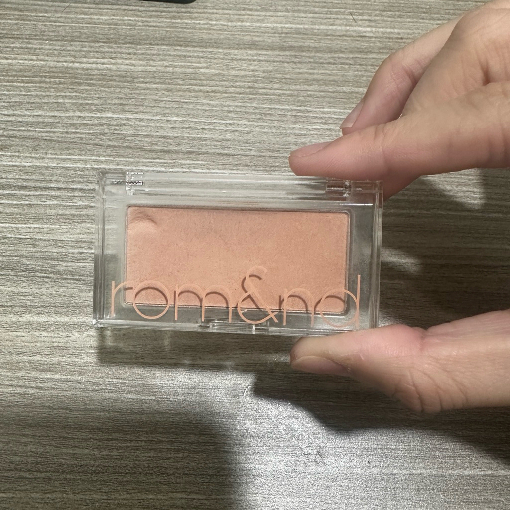 Romand blush pear chip better than cheek preloved