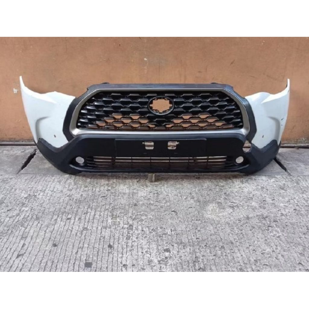 bumper bemper dan grill corolla cross original
