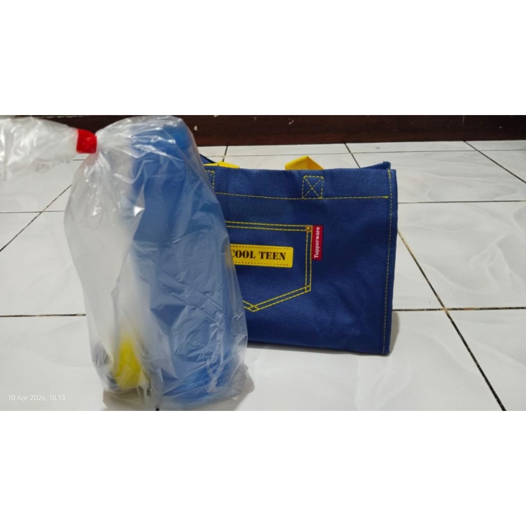 Tupperware Botol Minum 750ml + Tas