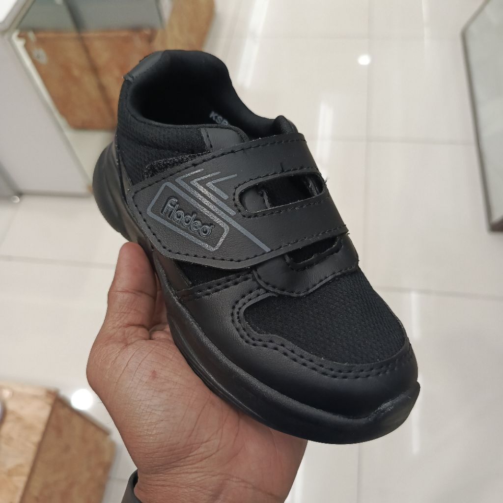 Fladeo sepatu sekolah anak Size 29-33