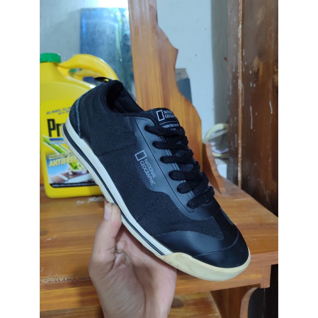 sepatu natgeo 38/24cm scnd ori
