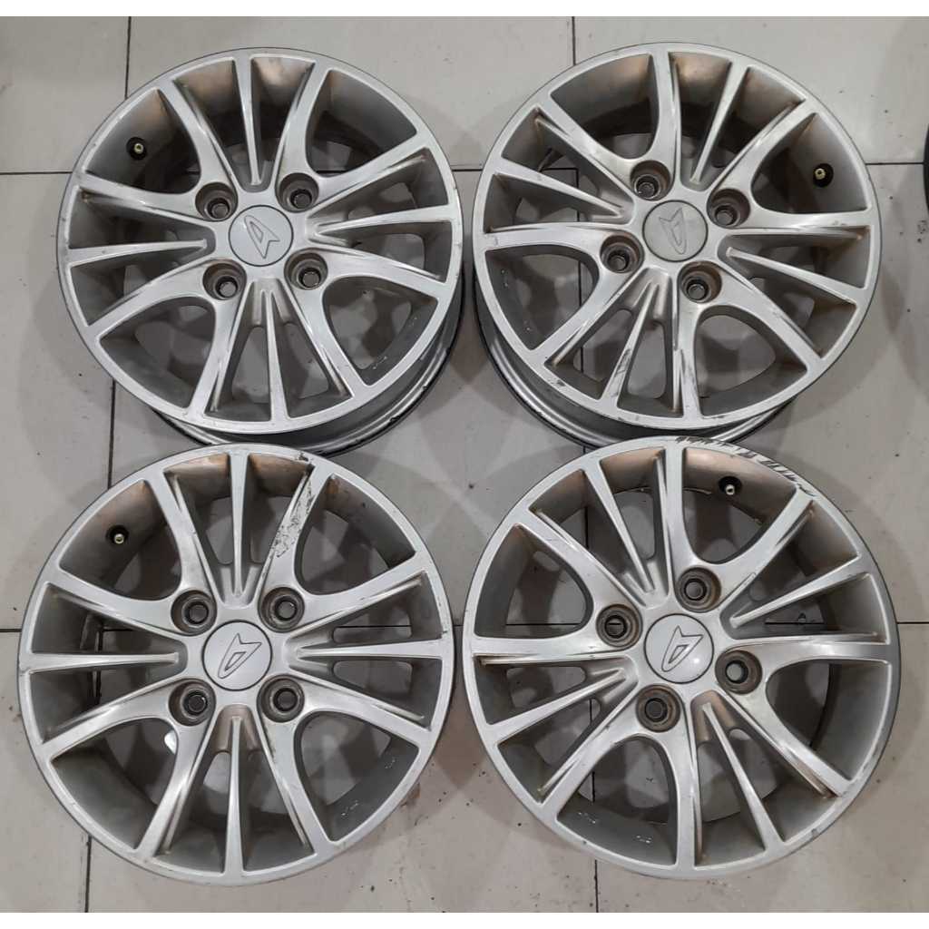velg mobil second berkualitas copotan xenia ring 14 hol 4x114,3 pnp avanza cary kijang