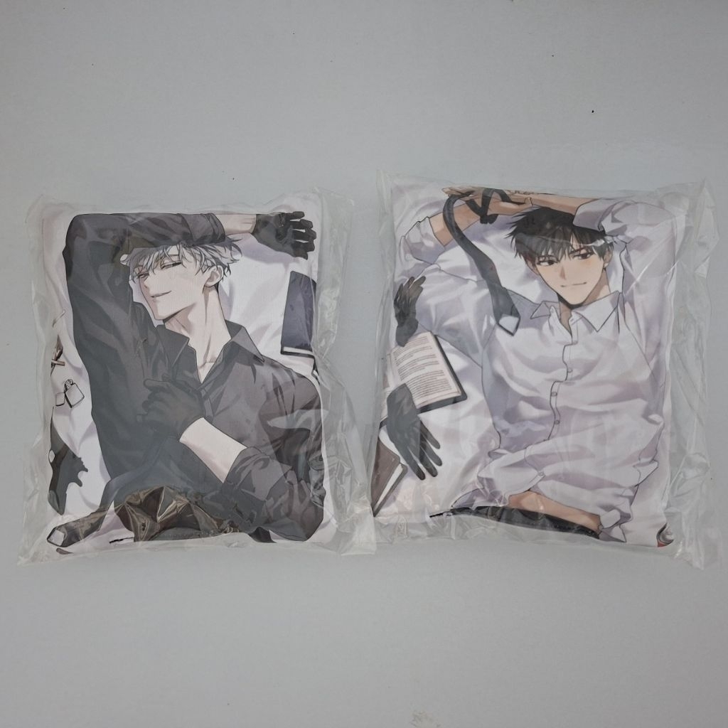 Official Merch Passion Manhwa Cushion Wrist