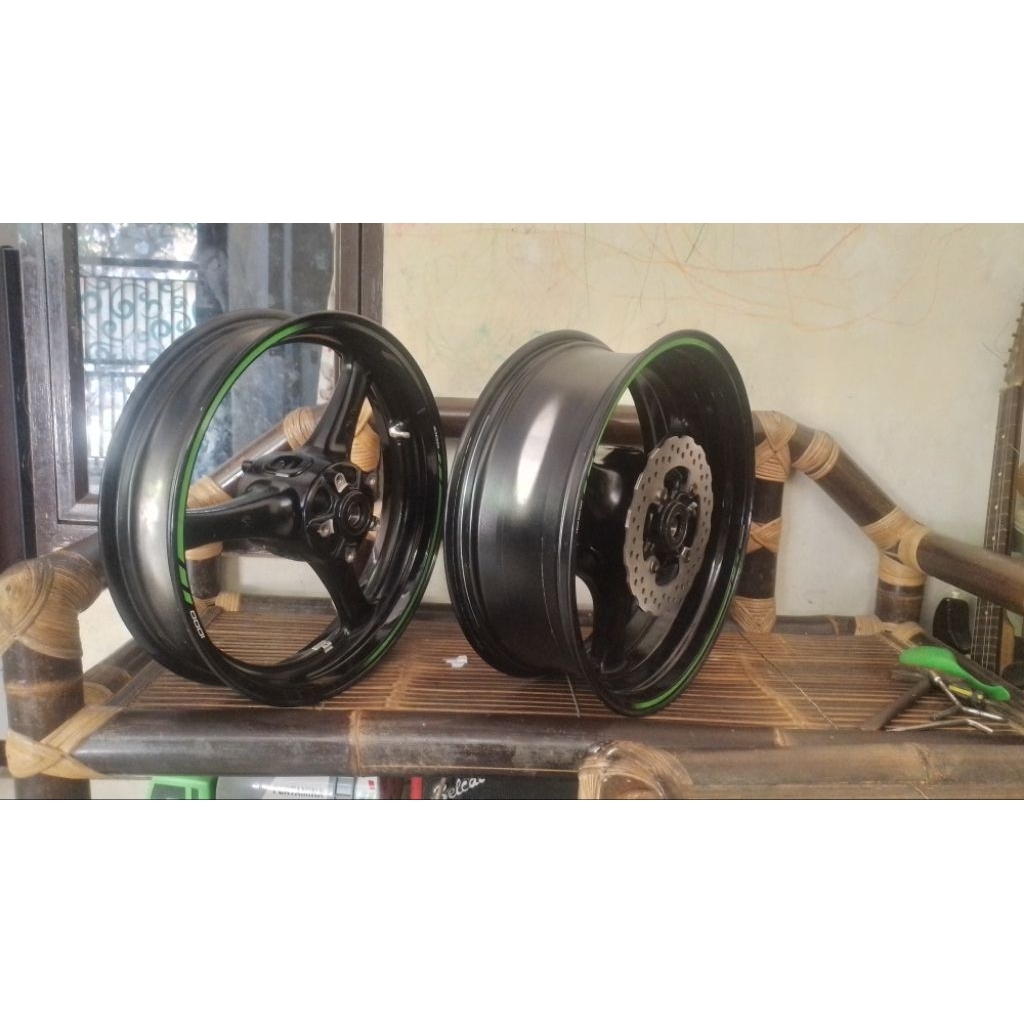 velg moge kawasaki zx10r