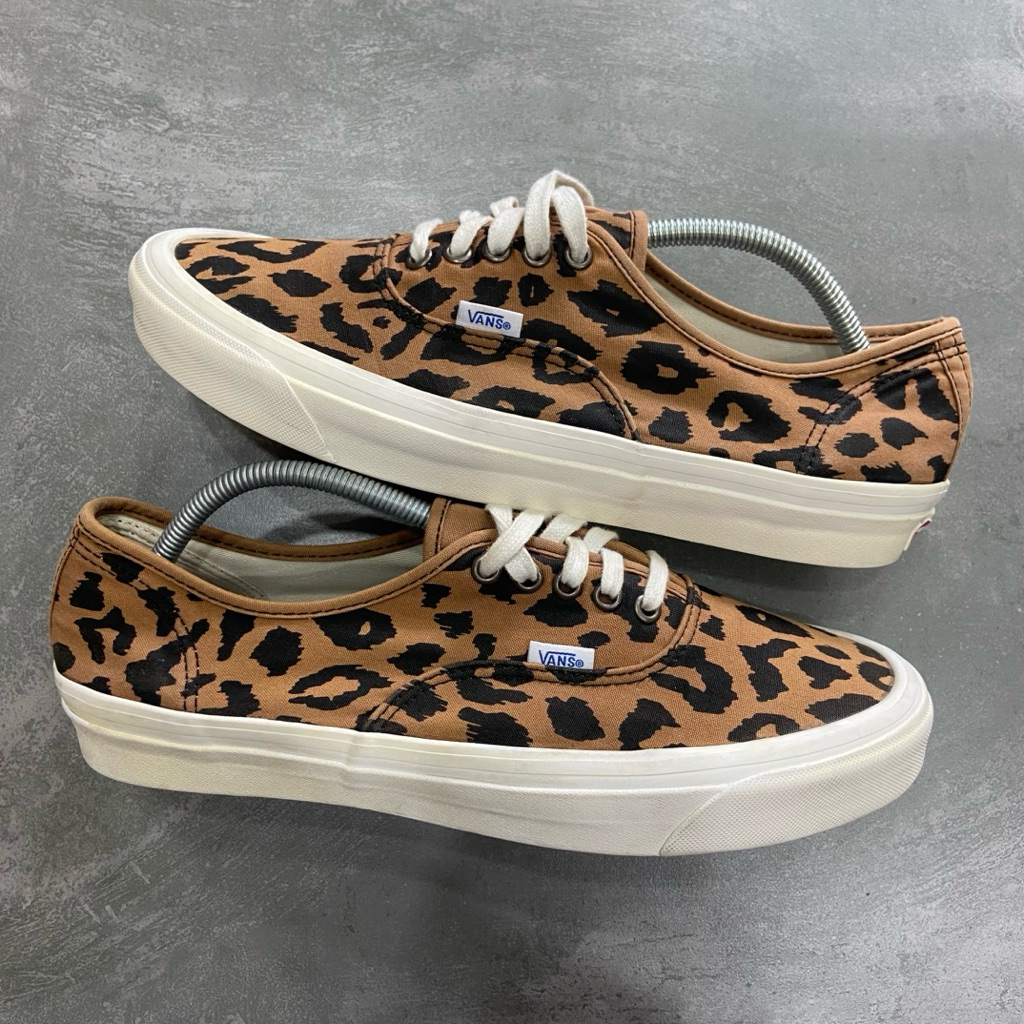 [Size 45] Vans Authentic 44 DX ‘OG Leopard’ (VN0A38ENVL0) Second Original Kondisi Nominus. Harga Bar