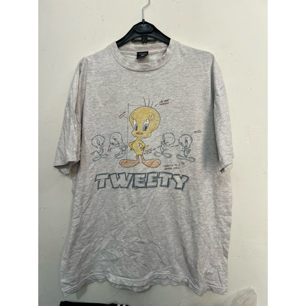TSHIRT VINTAGE WARNER BROS STUDIO TWEETY
