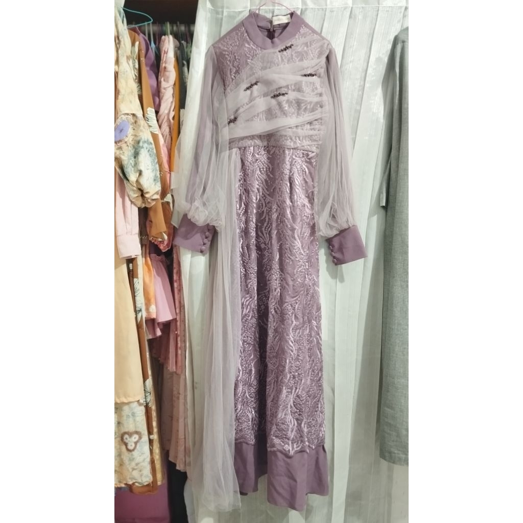 PRELOVED Dress PUTHIC