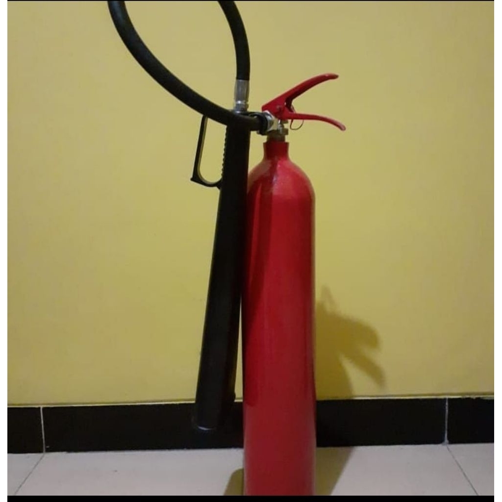 Tabung Apar CO2 kapasitas 5kg
