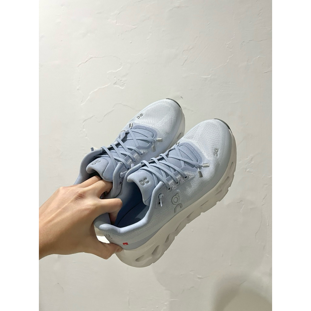 On Cloud Shoes Light Blue Women