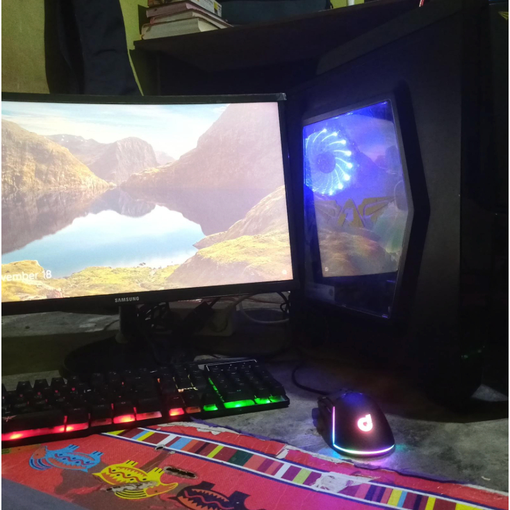 Paket PC gaming rakit MSI Radeon R7 8GB fullset monitor