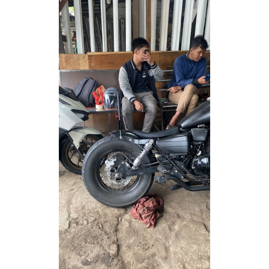 Spakbor Set Jok+Sisibar PNP Benelli PE 250