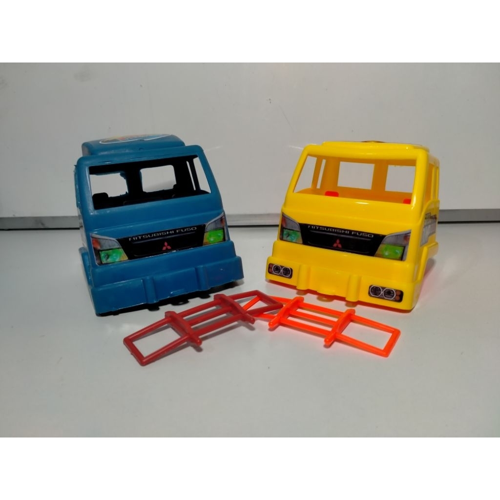 KABIN MINIATUR TRUK PLASTIK, model canter
