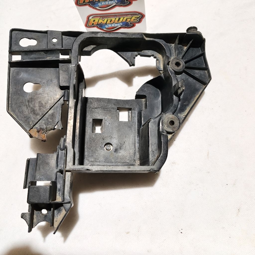 cover wadah tempat kempol tutup box aki Yamaha l2sn l2super l2 super sn
