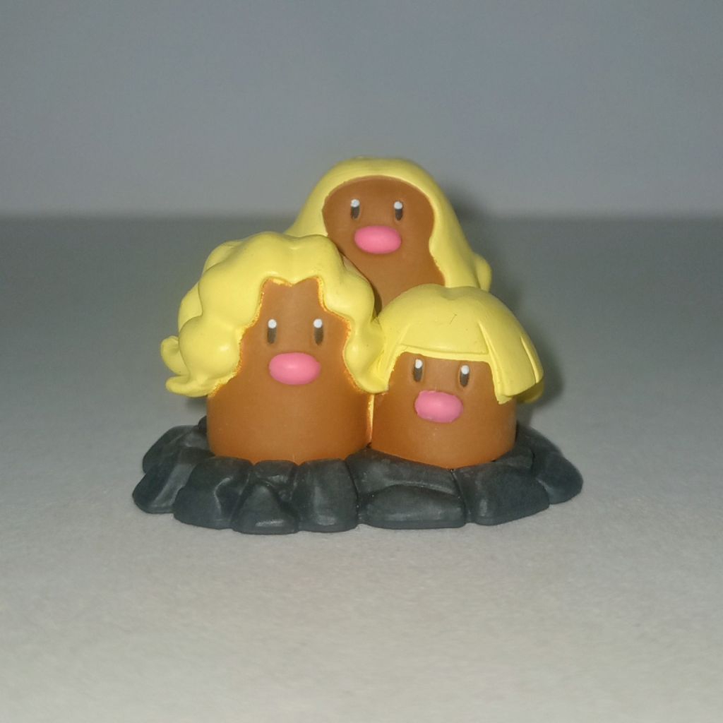 Pokemon Moncolle Figure Alolan Dugtrio