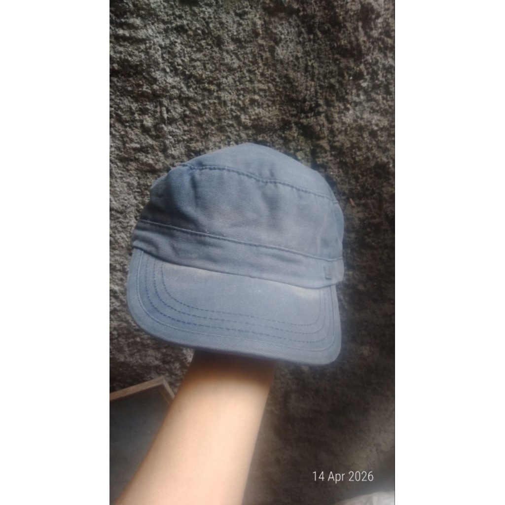 Topi Eiger original bekas