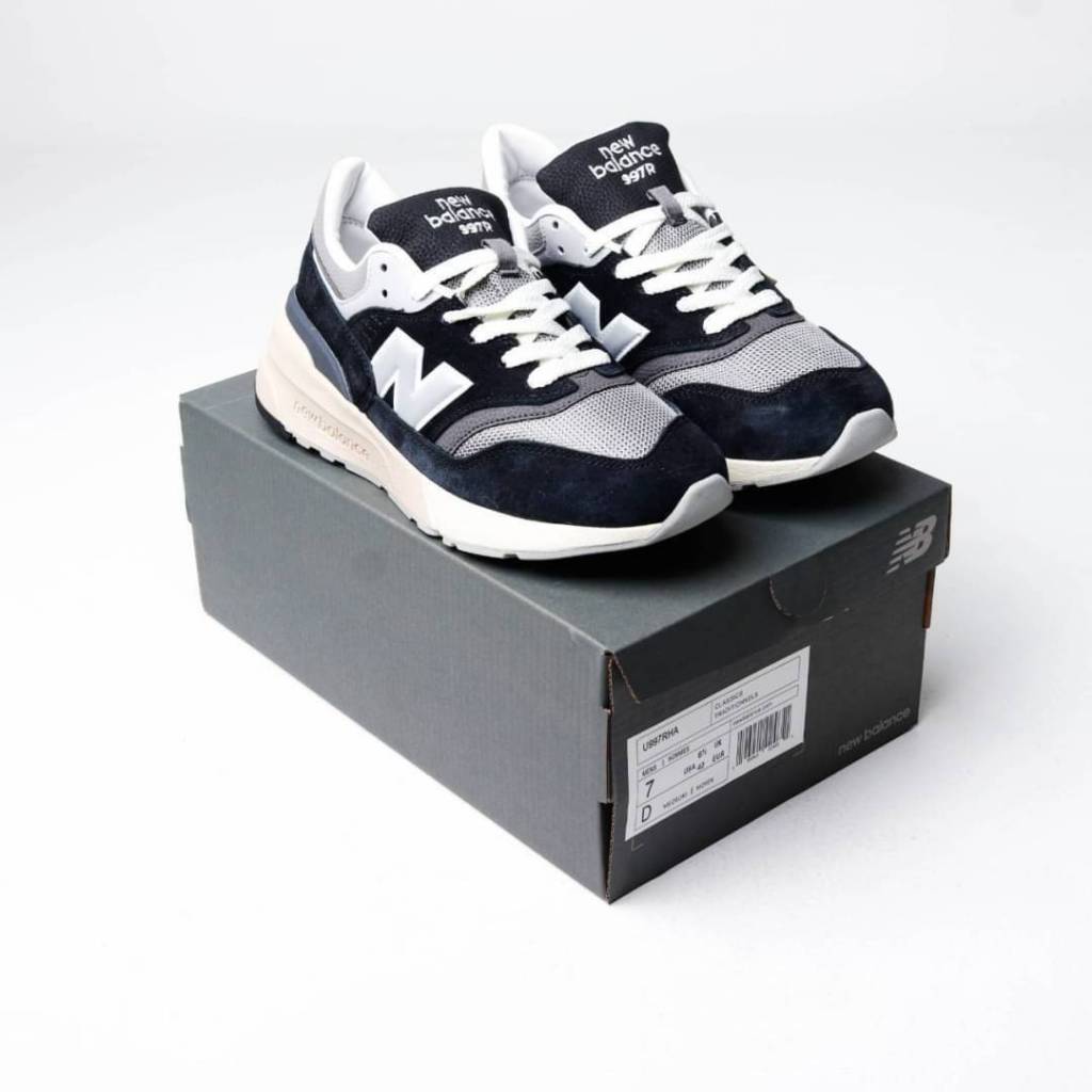 (SLKCK) Sepatu Sneakers New Balance U997RHC Black Grey - 997